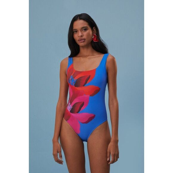 New Farm Rio Watercolor Floral One-Piece Swimsuit size Medium - Picture 1 of 7